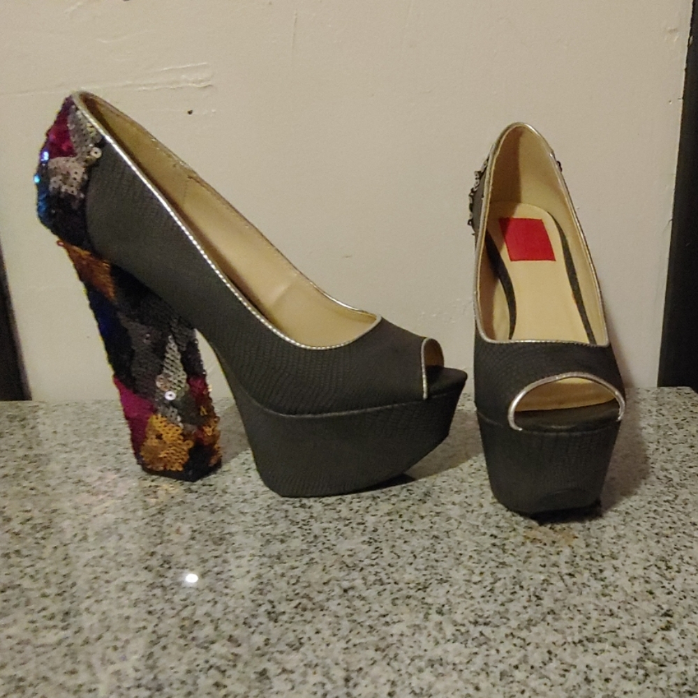 Very tall heels
